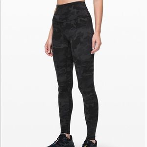 Lululemon Align legging 31 inch Black Camo